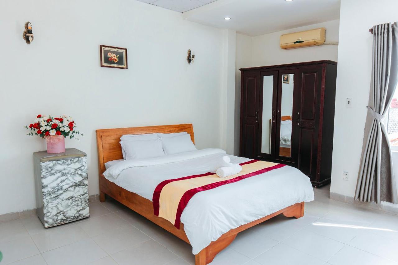 Phuoc Hai Hotel By The Moment Vung Tau Bagian luar foto